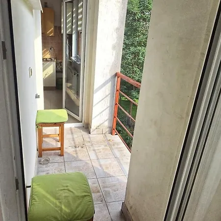 Primitor Langa Clinici Universitati Parcare Apartmán